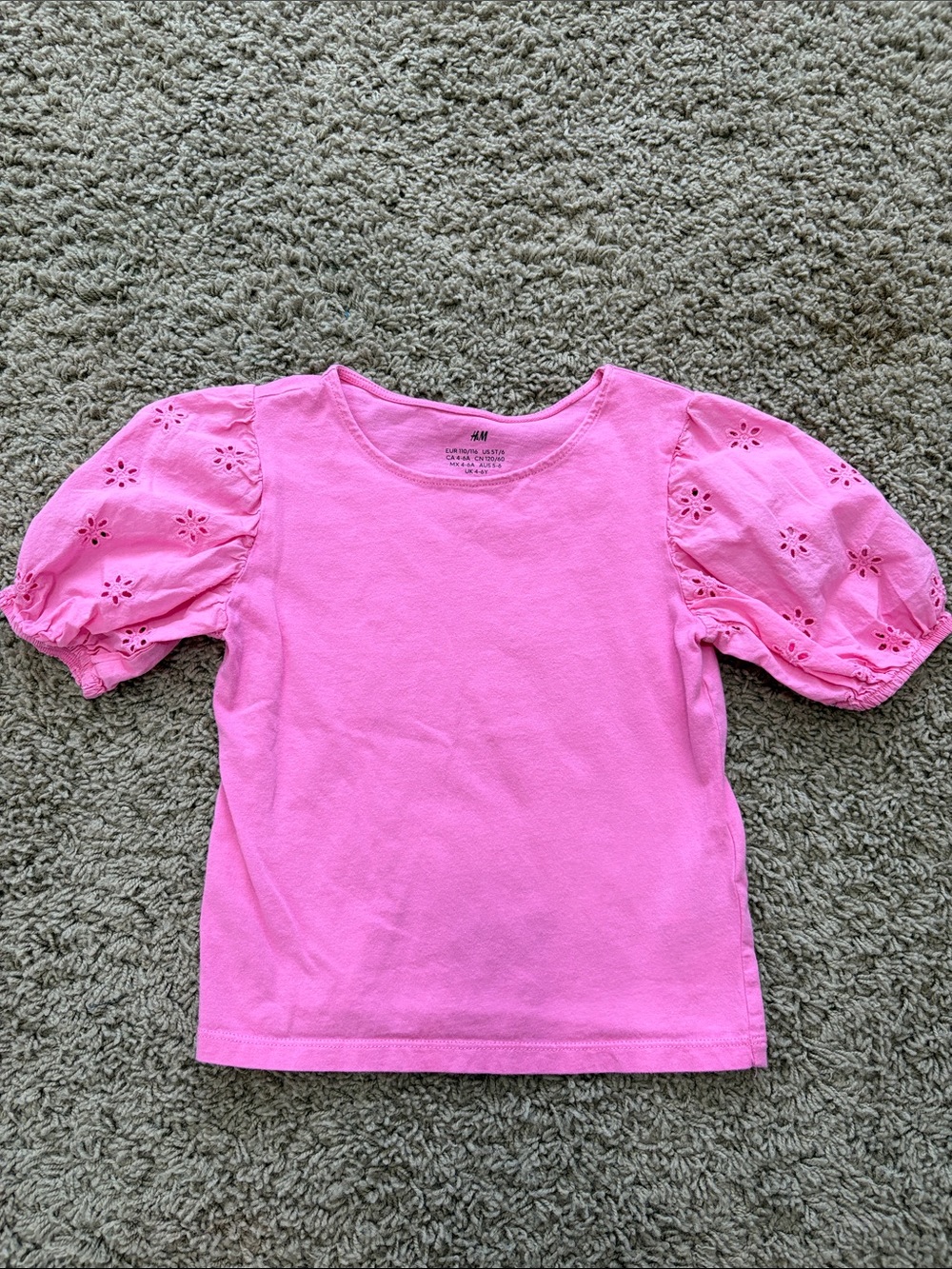 H&M Bright Pink Eyelet Puff Sleeve Tee - Picture 1 of 4